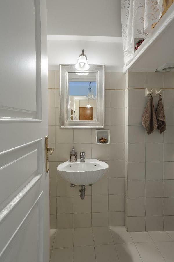 Athens Cozy Gem 2Br Apt - 200Mbps - 10 Min To Acropolis By Subway Zewnętrze zdjęcie